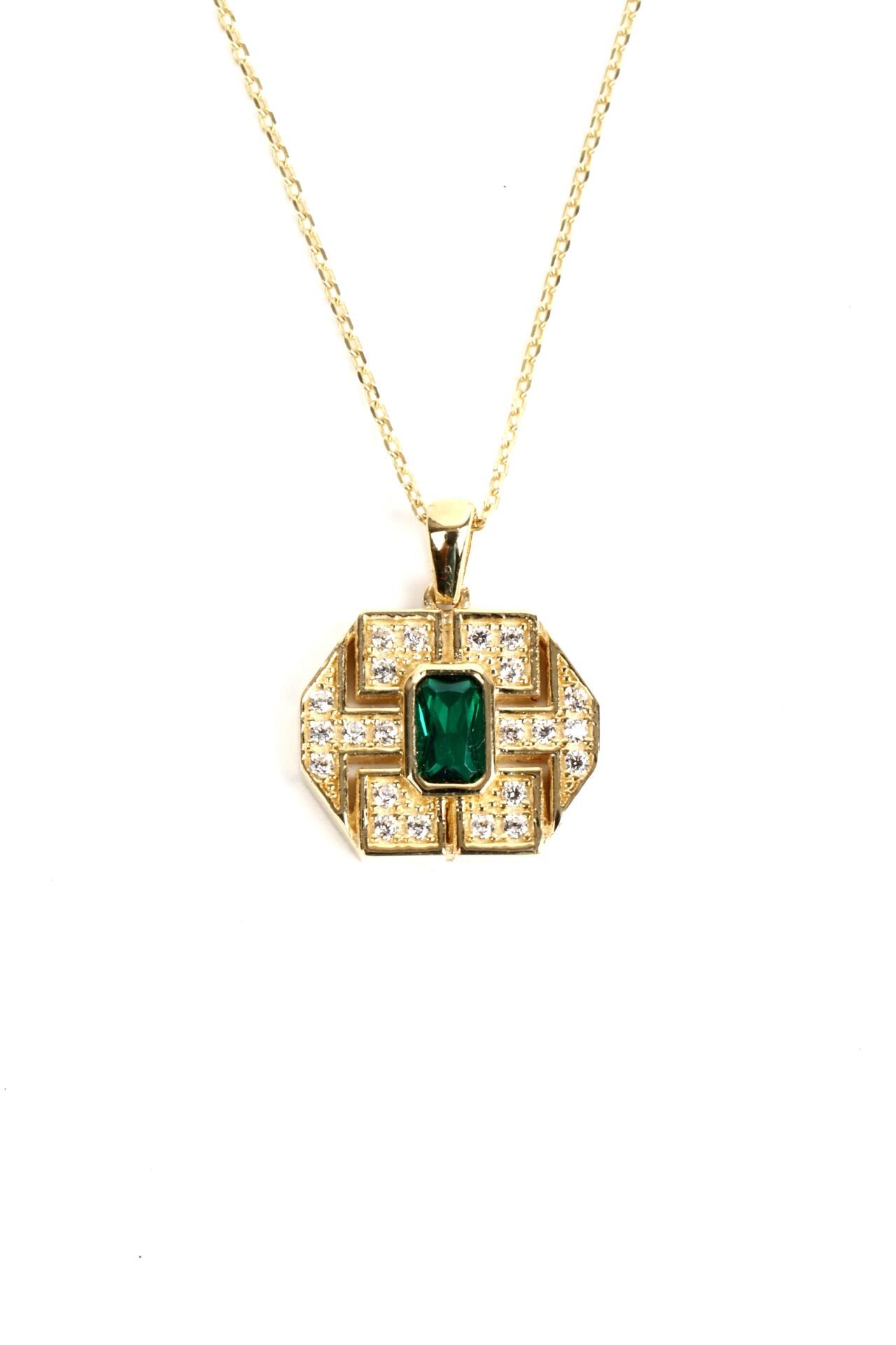 Altın Kolye – Zümrüt ve Pırlanta Detaylı Zarif Tasarım