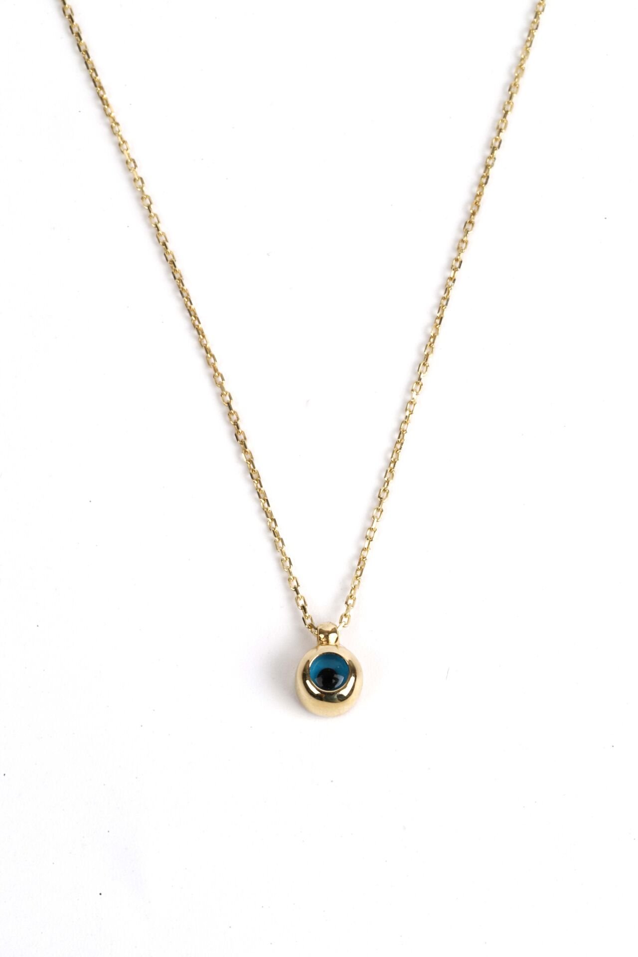 Altın Nazar Boncuklu Zarif Kolye