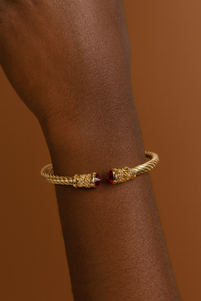 Bordo Taş Detaylı Burgu Altın Bileklik