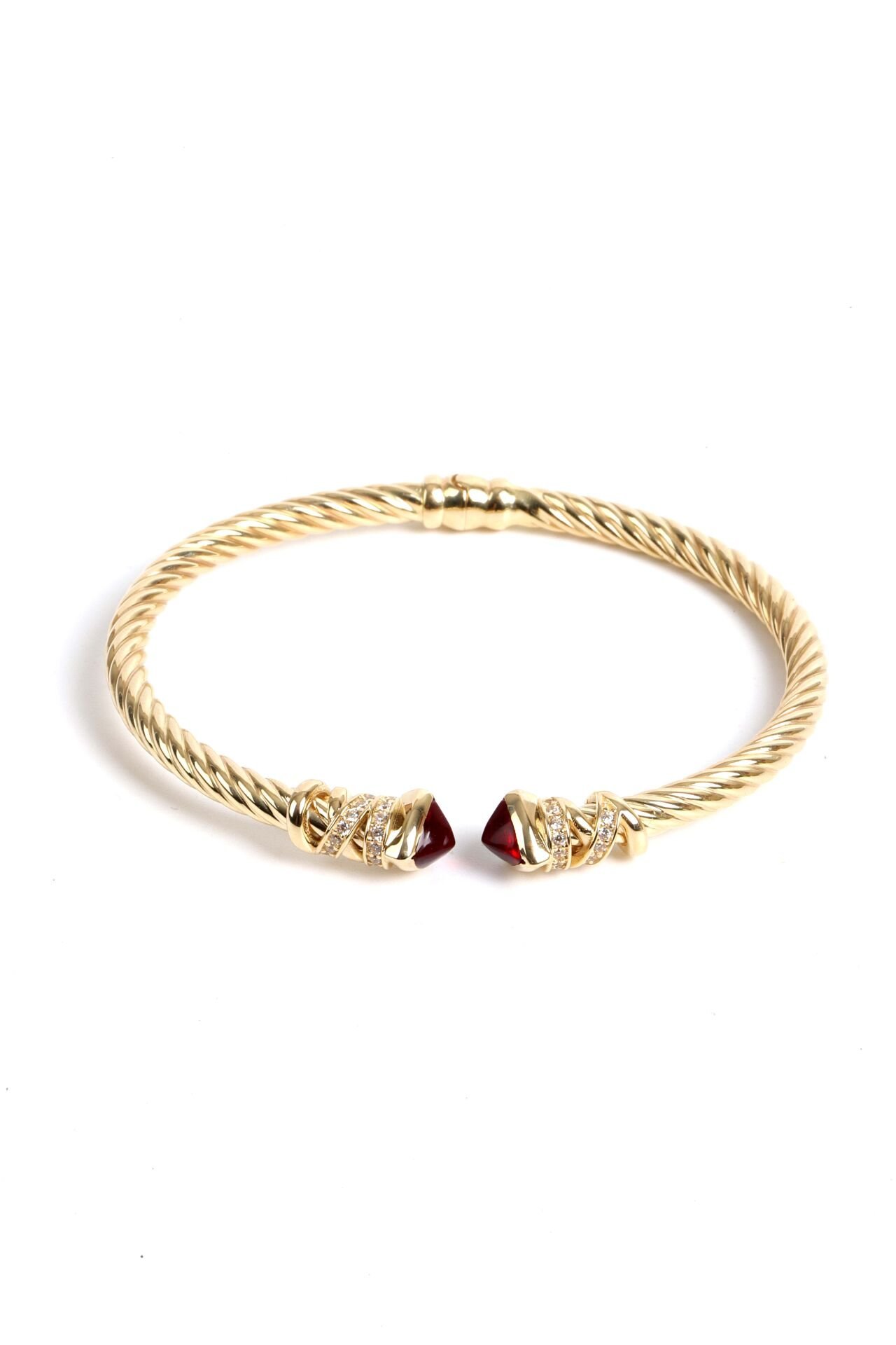 Bordo Taş Detaylı Burgu Altın Bileklik