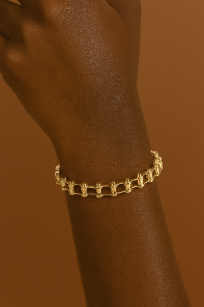 Modern Zincir Tasarımlı Altın Bileklik