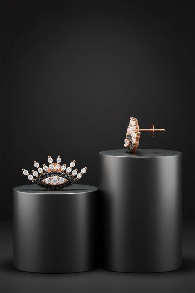 0.99 Karat Pırlanta Kirpik Detaylı Göz Küpe