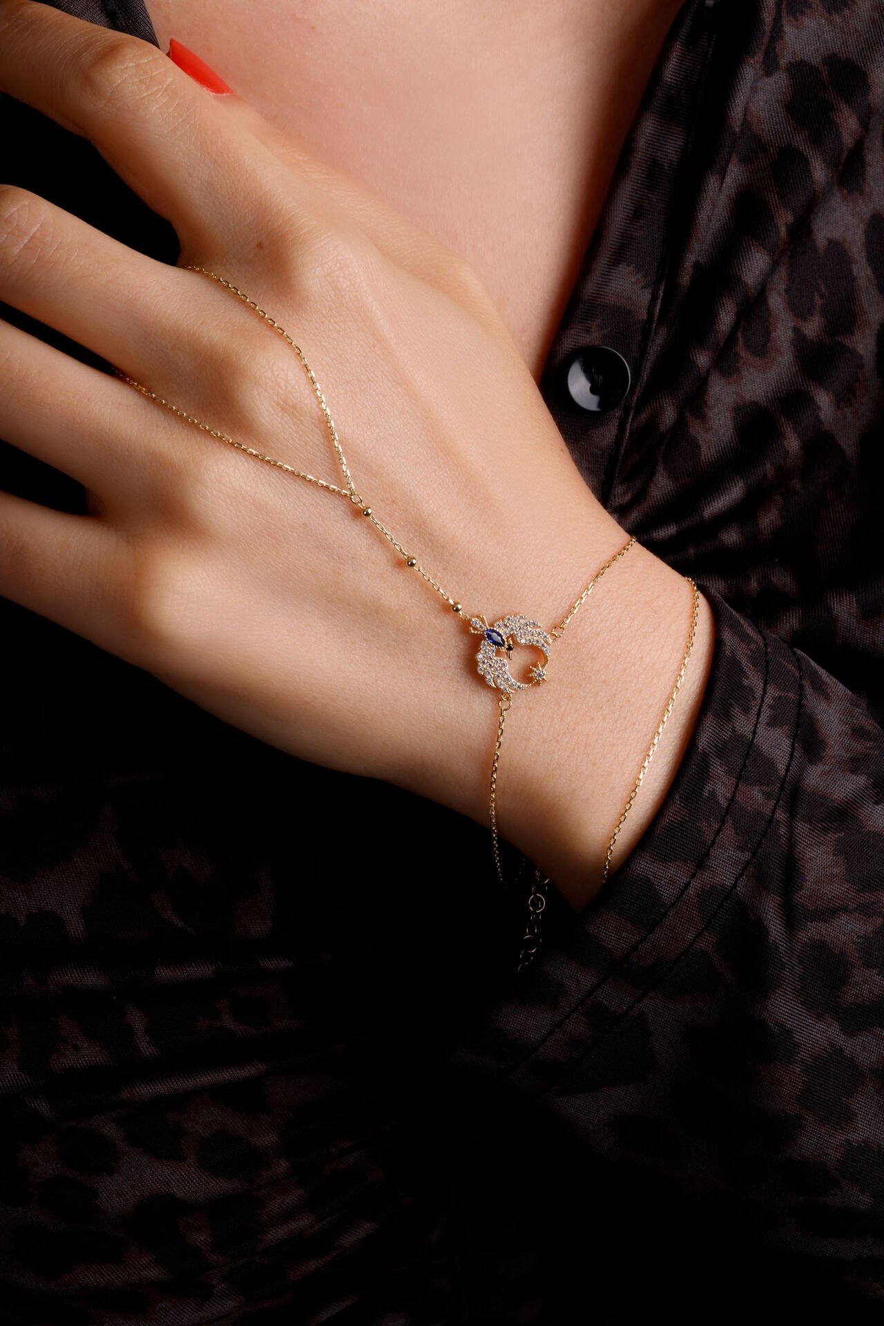 Altın Ay Yıldız Figürlü Şahmeran Bileklik