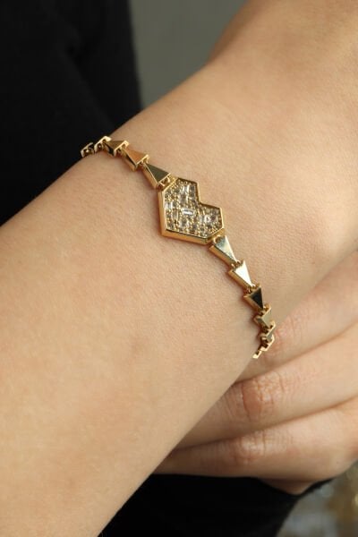 Altın Geometrik Zincirli Taşlı Kalp Bileklik