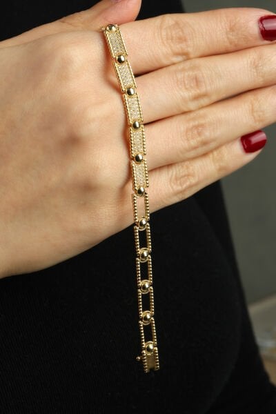 Altın Mikro Taşlı ve Küre Detaylı Modern Plaka Bileklik