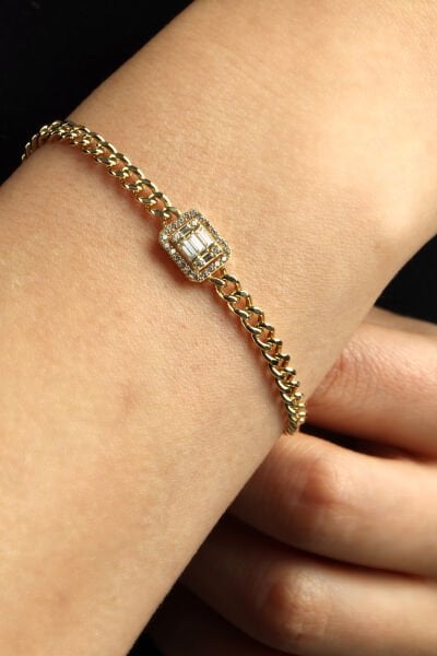 Altın Kare Baget Taşlı Gurmet Zincir Bileklik