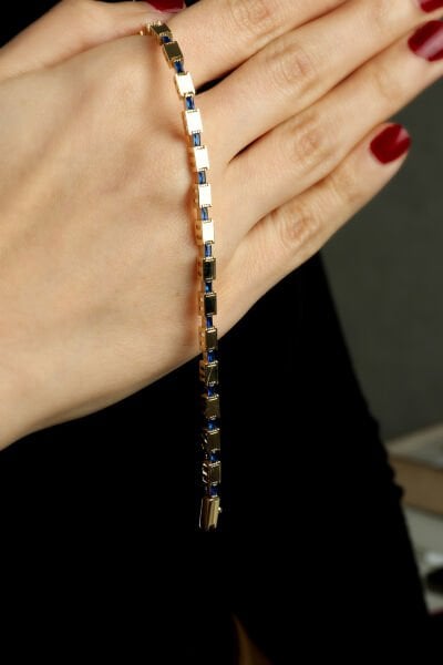 Altın Safir Mavisi Baget Taşlı Modern Geometrik Bileklik