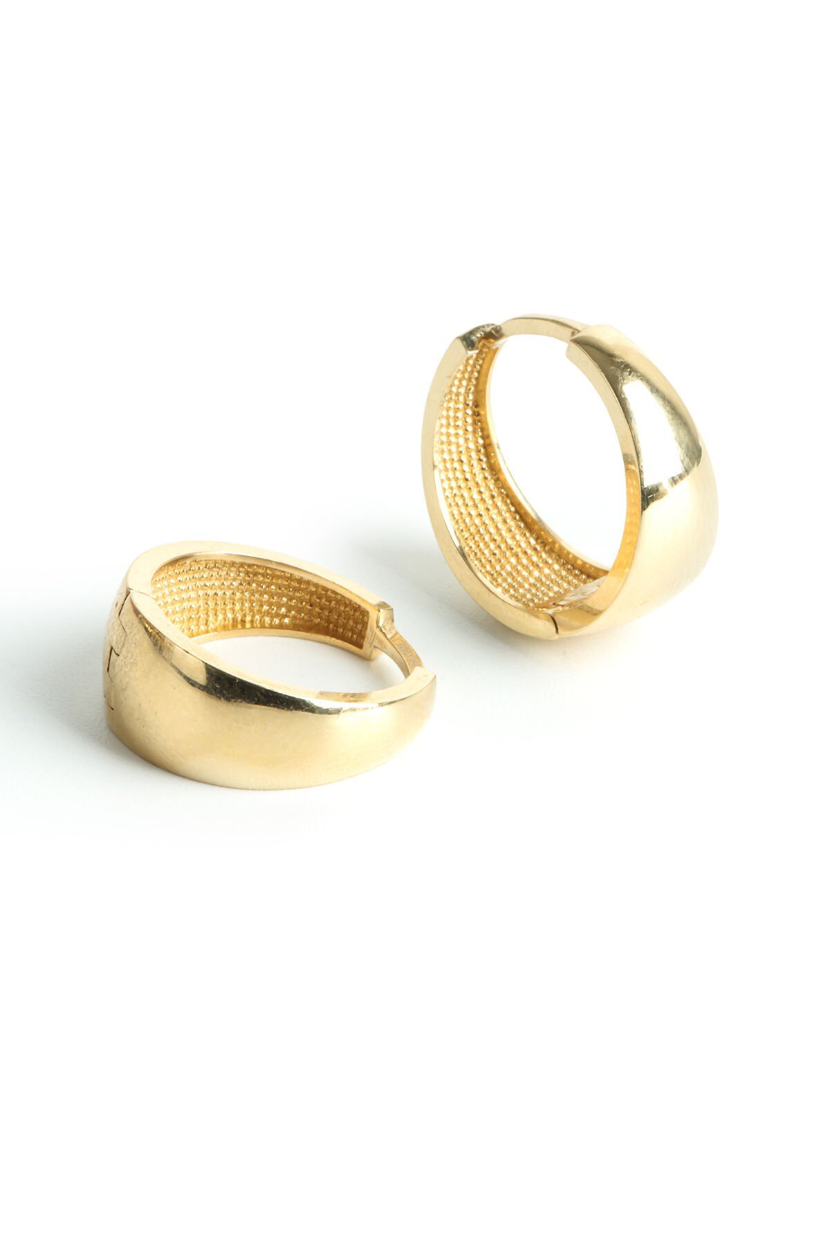 Dolgun Halka Küpe - Kalın Formlu Modern Tasarım